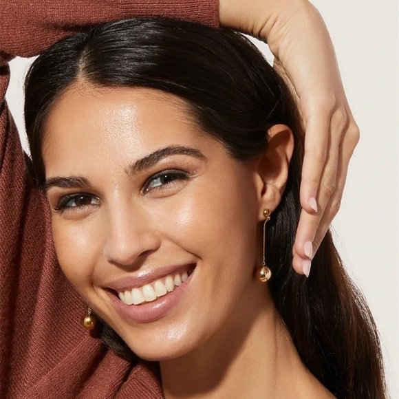 18k Gold Plated Ball Pendant Earrings - Picture 3 of 7